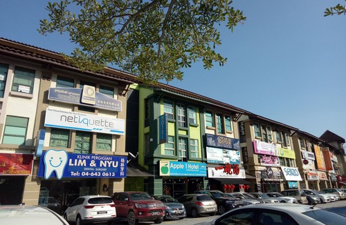 Kampung Sungai Nibong Hotel | Apple 1 Hotel Queensbay
