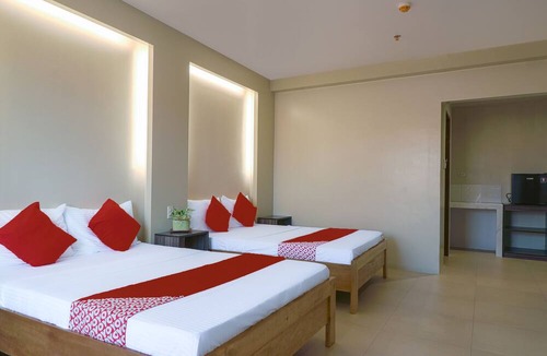 Danao Hotel | OYO 905 Arc Homes Hotel Panglao