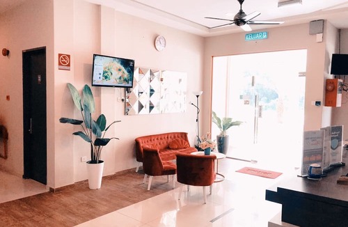 Tanjung Hotel | KARANG TIMUR MOTEL