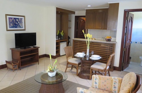 Lipa Resort | The Suites at Mount Malarayat
