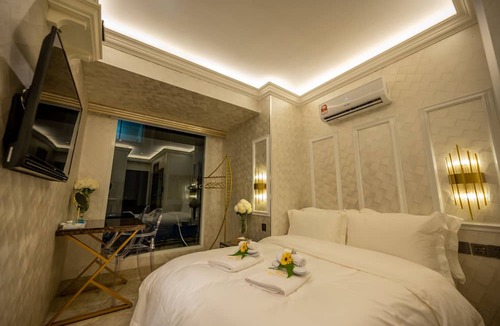 Downtown Kota Kinabalu Hotel | A Residence - A Member of The Luxury Stay Group