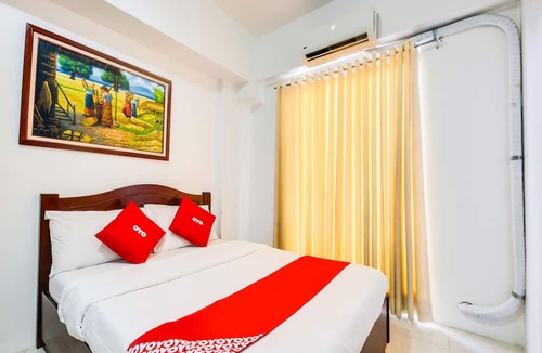 Palanan Hotel | OYO 893 Dian Suites Makati