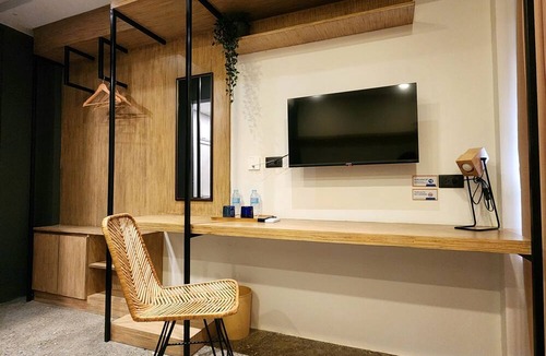Bogo Hotel | Prince Express Inn