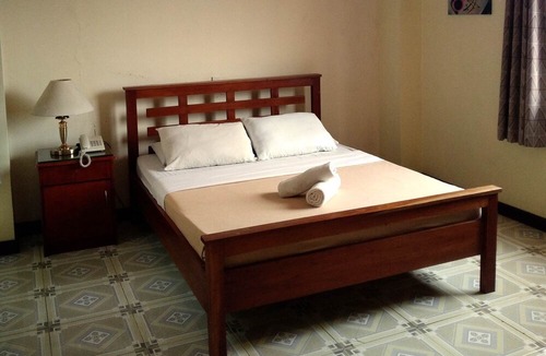 Bacolod Hotel | buenas j hotel & spa