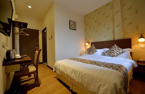Kampung Sembulan Baru Hotel | Asiana Hotel
