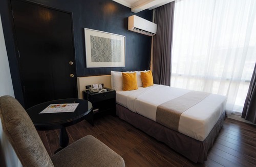 Tagbilaran Hotel | The MetroCentre Hotel and Convention Center