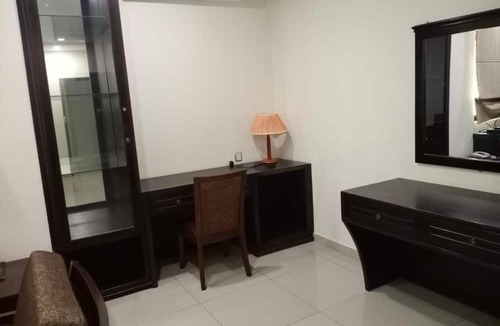Jambu Hotel | Capital O 90653 Maxwell Inn Boutique Hotel