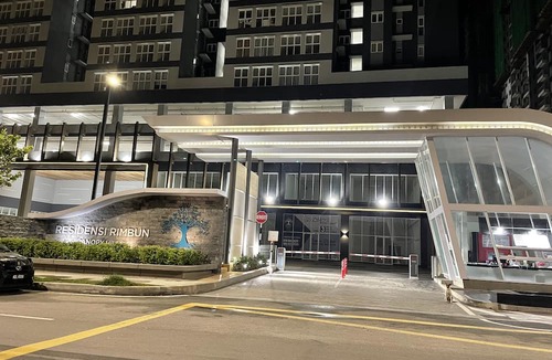 Kajang Apartment | Whole condominium with olympic size pool and gym