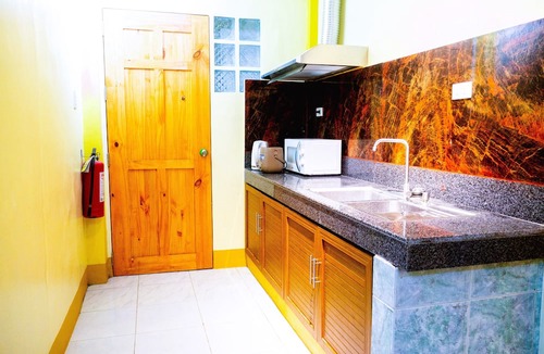 Legazpi House | Mayon Majestic Homestay.