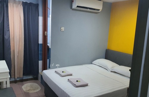 Lahad Datu Hotel | OYO 90798 Two Two Inn