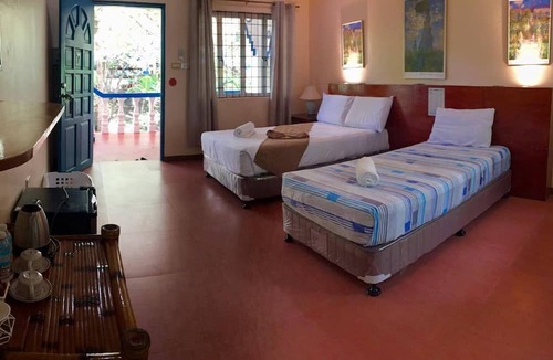 Daanbantayan Hotel | Zhang Resort and Dive Center OPC