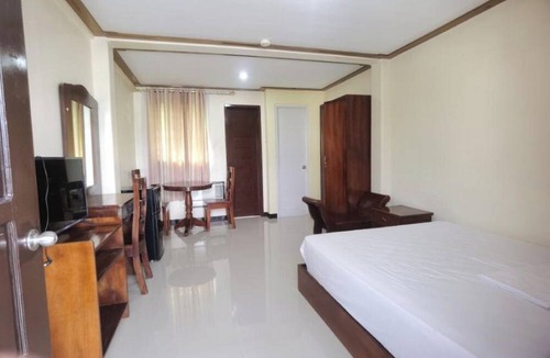 Naga Hotel | Delta Star Manor