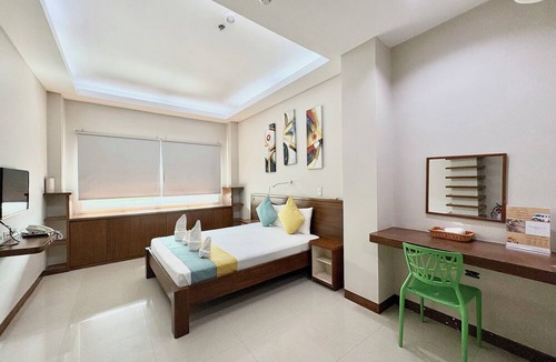Coron Town Proper Hotel | Sunburn Suites Coron