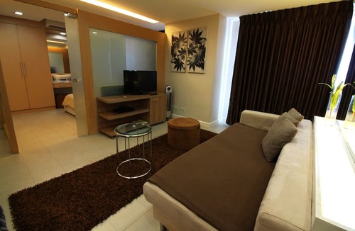 Wack-Wack Greenhills Hotel | BSA Twin Towers Ortigas