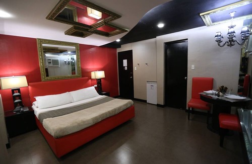 Pasig Hotel | Victoria Court Hillcrest - Pasig
