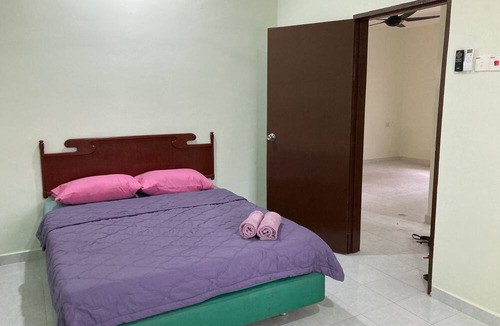 Kampung Guar Syed Alwi House | Hanna Homestay Kangar