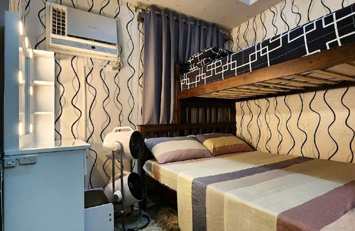 Santo Cristo Apartment | Elegant Studio @ Grass Residences 1-5 persons only, Quezon City