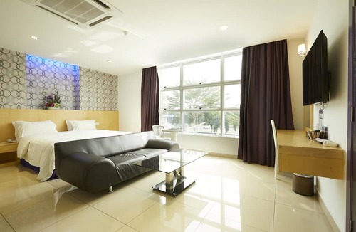 Sekinchan Hotel | East Sun Hotel Sekinchan