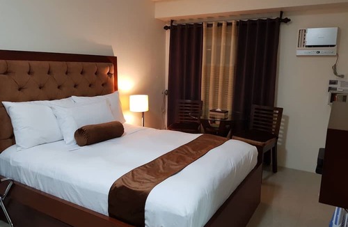 Legazpi Village Apartment | Studio Unit at The Beacon Makati