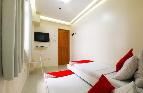 Baclaran Hotel | Freemont Place