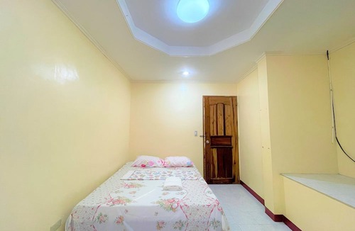 Balabag Hotel | OYO 876 Escurel Inn Boracay
