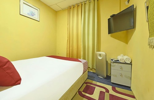 Wakaf Bharu Hotel | OYO 90535 Wakaf Bharu Inn