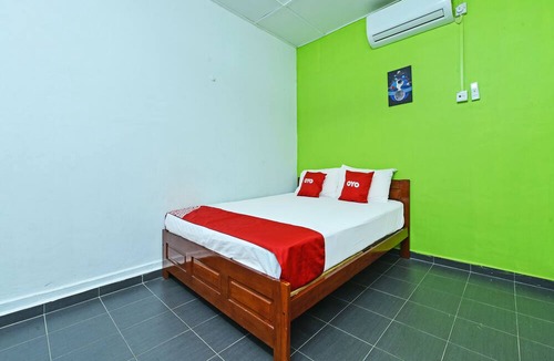 Kuala Rompin Hotel | OYO 90315 Chalet Pantai Rantau Panjang