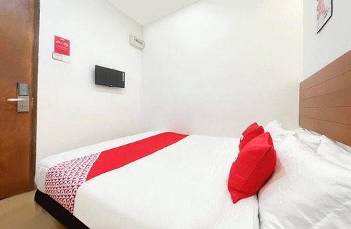 Historic George Town House | OYO 90334 Mawlaya Hotel