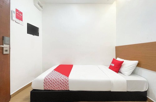 Historic George Town House | OYO 90334 Mawlaya Hotel
