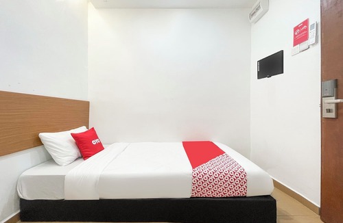 Historic George Town House | OYO 90334 Mawlaya Hotel