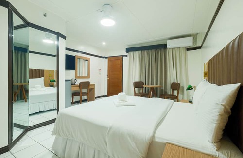 Balibago Resort | Orchid Inn Resort
