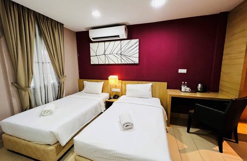 Kuala Selangor Hotel | De Palma Resort Kuala Selangor