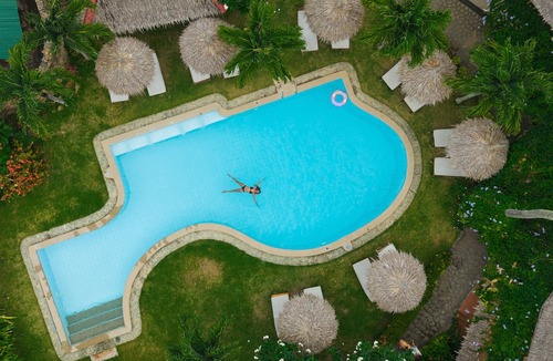 Puerto Galera Hotel | Garden of Eden Dive Resort
