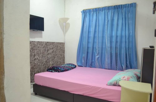 Bayan Lepas Hotel | SPOT ON 89821 Batu Maung Sempoi Inn And Cafe