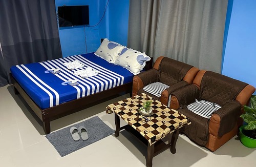 Kabankalan City House | Rozay Travellers Inn