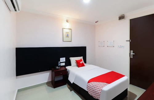 Bandar Country Homes Hotel | OYO 89473 Sp Venture Hotel