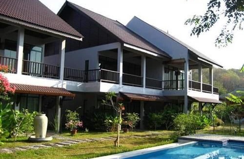 Pantai Tengah Resort | Villa Molek