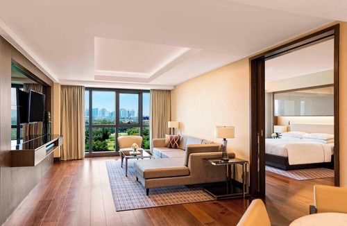 Pasay Hotel | Manila Marriott Hotel at Newport World Resorts