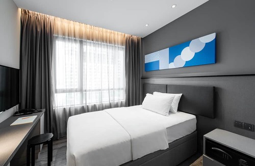 Kampung Kerinchi Hotel | Komune Living