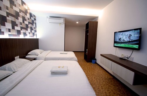 Lutong Hotel | Pavilion Inn