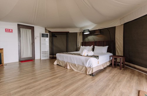 Sematan Hotel | Roxy Sematan Villa & Townhouse