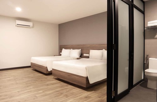 Kampung Haji Abdullah Hukum Hotel | ACES Hotel Kuala Lumpur