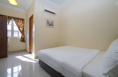 Kampung Tangkas House | Hotel O Bangi Sri Minang Guesthouse