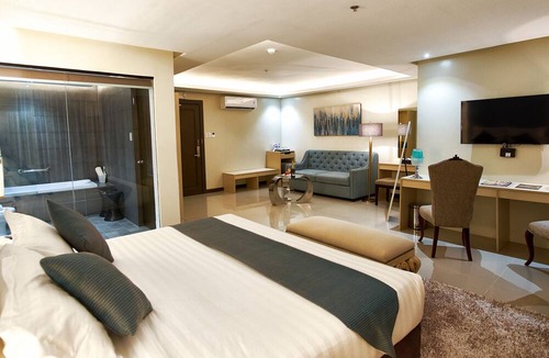 Mandurriao Hotel | J7 Hotel Iloilo