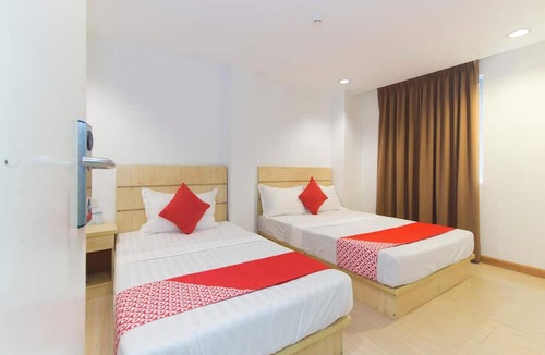 Shah Alam Hotel | Super OYO 530 Dd Hotel