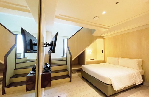 San Dionisio Hotel | Mella Hotel Manila near NAIA Airport