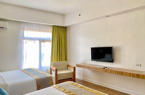 Balabag Hotel | Ferra Hotel and Garden Suites