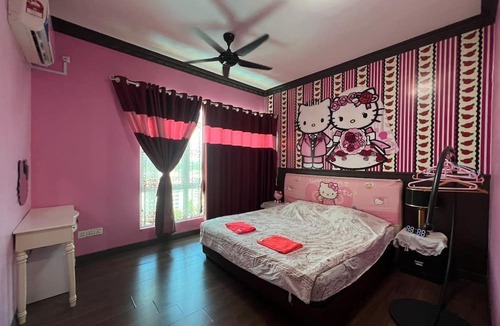 Sandakan Apartment | Hello Kitty Signature Suite