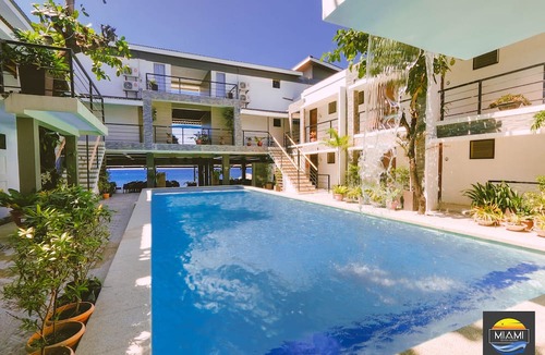 Morong Hotel | Miami Heat Beach Resort