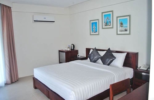 Puerto Galera Hotel | Nirvana Resort